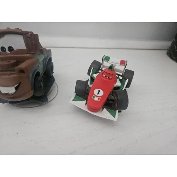 DISNEY INFINITY Lightning McQueen/Holley/Francesco/Mater Figure Lot 5 Playset‎ - Picture 5 of 8